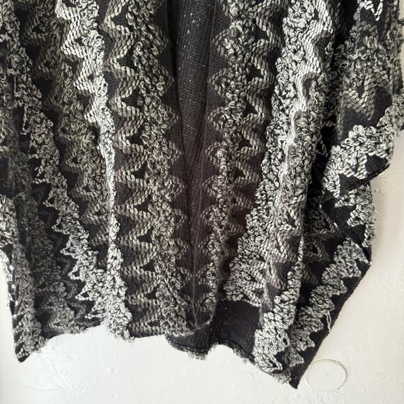SO Sweater Y2k Small Black Gray Zigzag Textured Open Front Boho Cardigan Cozy - Picture 3 of 10